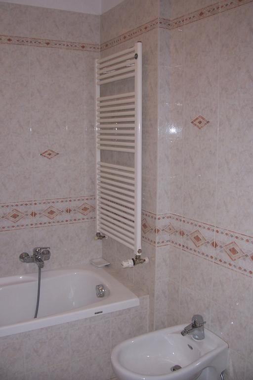 Fabbricato Indipendente Centro Διαμέρισμα Lozzo Cadore Δωμάτιο φωτογραφία